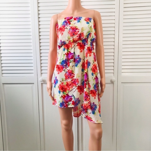 PAPAYA Ivory Floral Strapless Asymmetrical Hem Dress Size Small - Picture 1 of 7